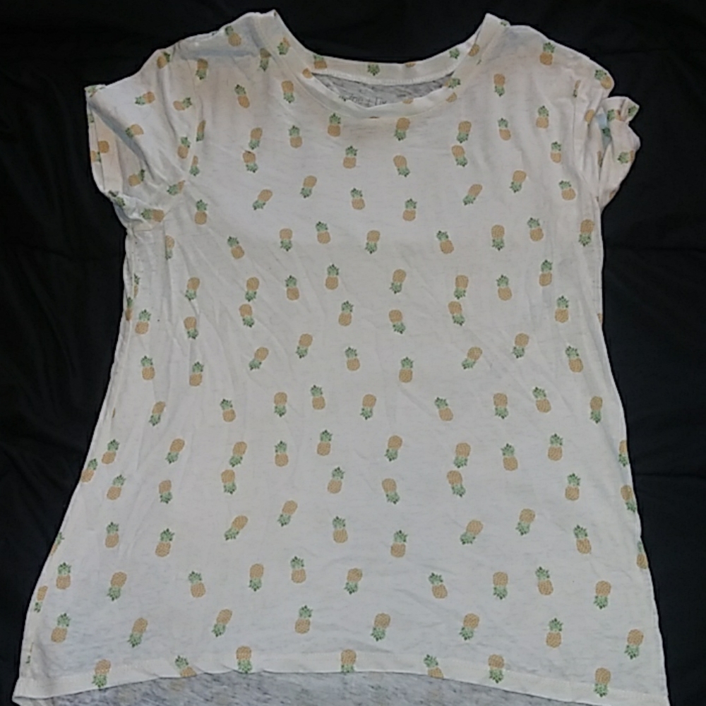 Woman's t-shirt